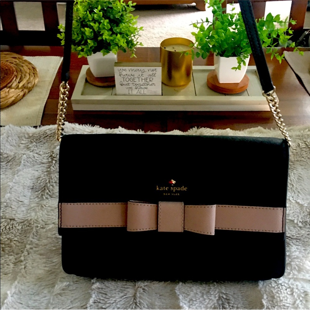 Near mint condition Kate Spade purse